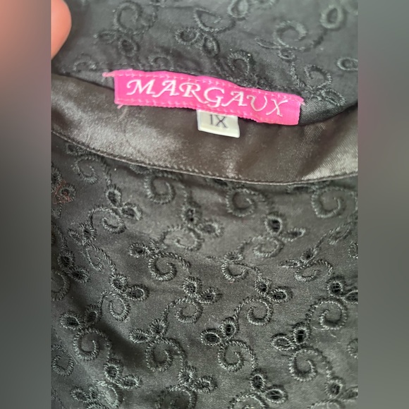 Margaux A LINE eyelet skirt - Picture 3 of 5